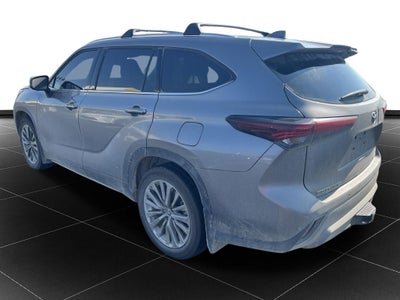2025 Toyota Highlander Hybrid Limited 25th Edition