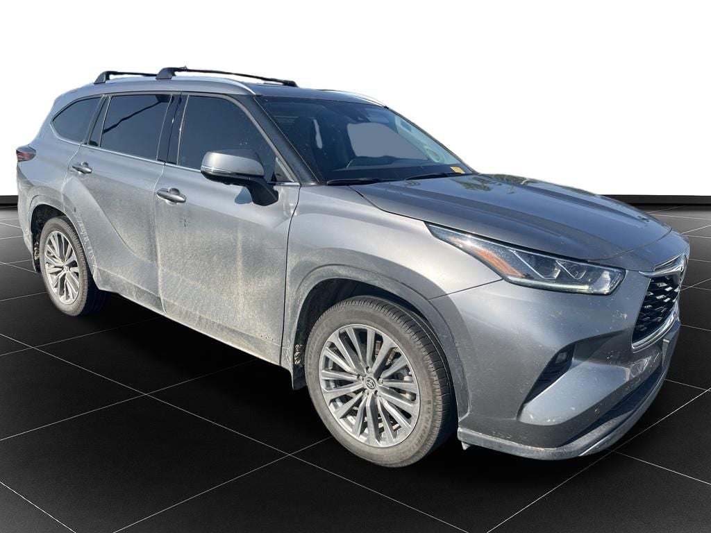 2025 Toyota Highlander Hybrid Limited 25th Edition