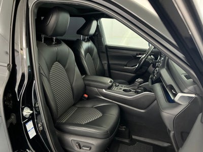 2021 Toyota Highlander XSE
