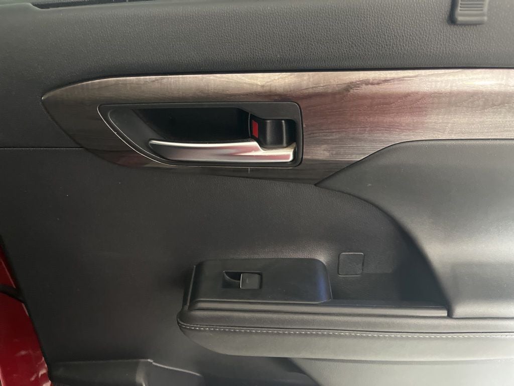 2021 Toyota Highlander Hybrid Limited