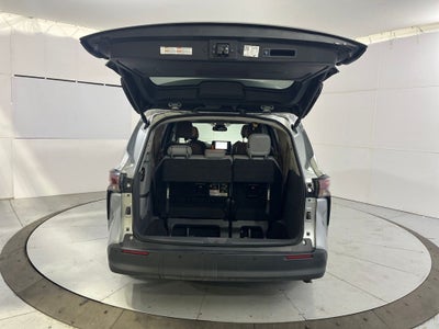 2024 Toyota Sienna XLE 7 Passenger