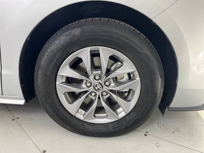 2024 Toyota Sienna XLE 7 Passenger