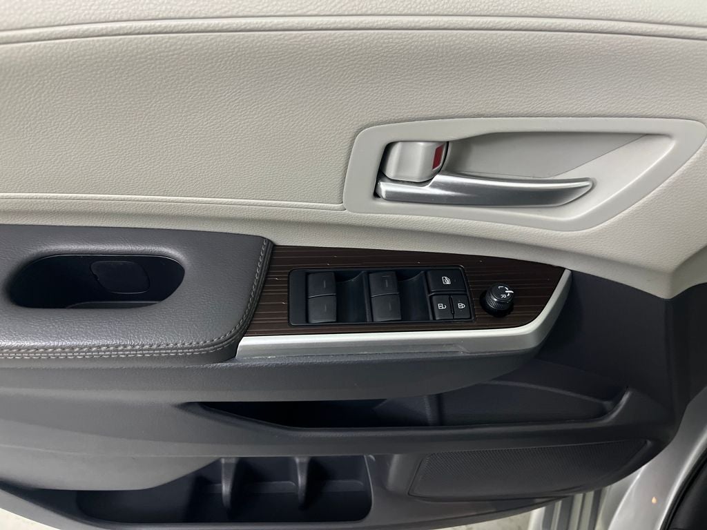 2024 Toyota Sienna XLE 7 Passenger