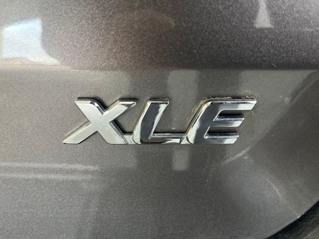 2017 Toyota Sienna XLE 7 Passenger