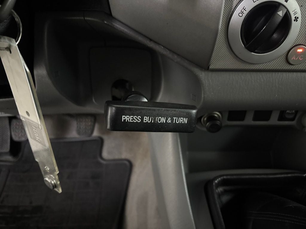 2009 Toyota Tacoma Base V6
