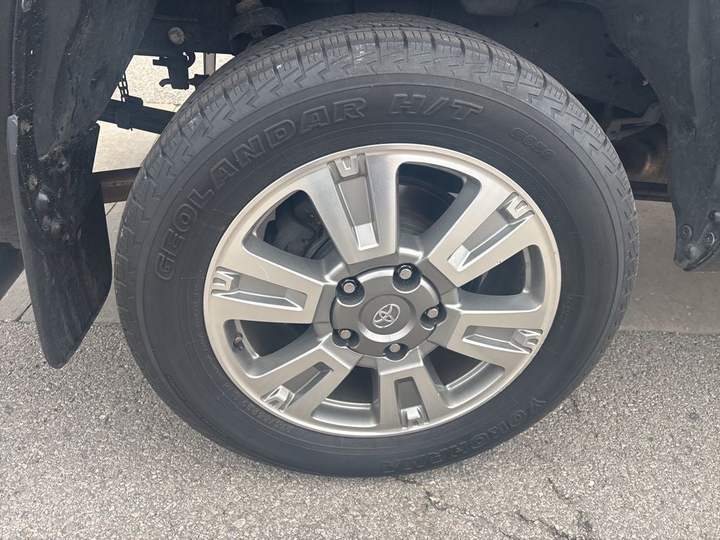 2017 Toyota Tundra Platinum 5.7L V8