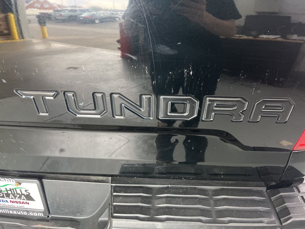 2017 Toyota Tundra Platinum 5.7L V8