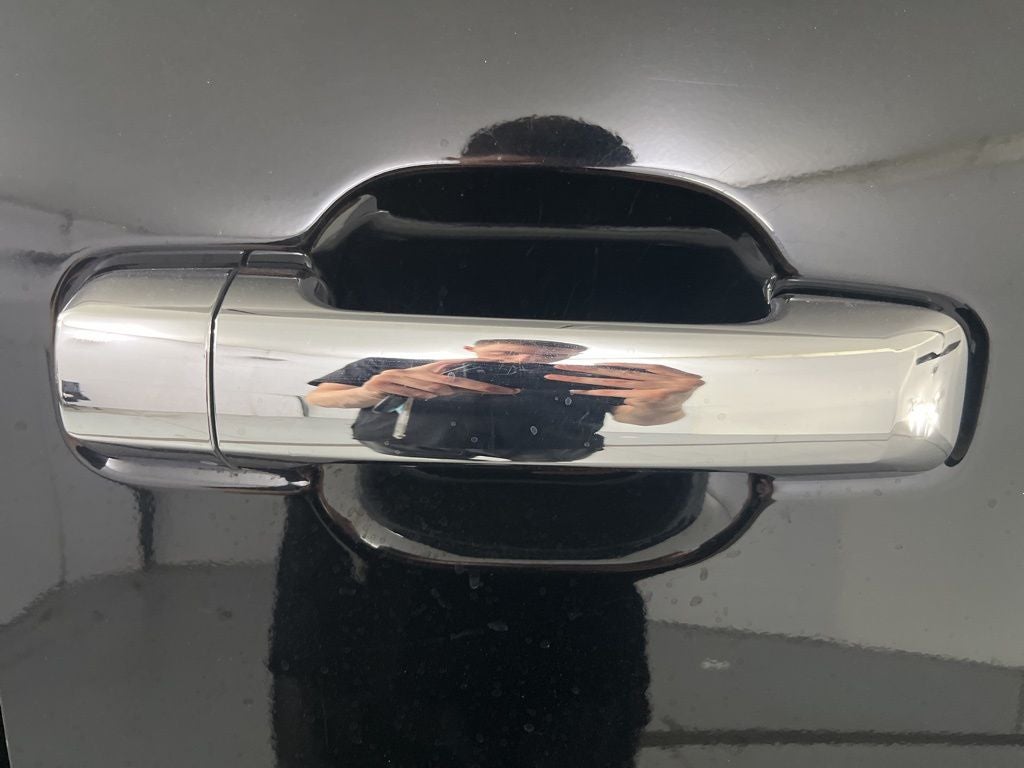 2017 Toyota Tundra Platinum 5.7L V8
