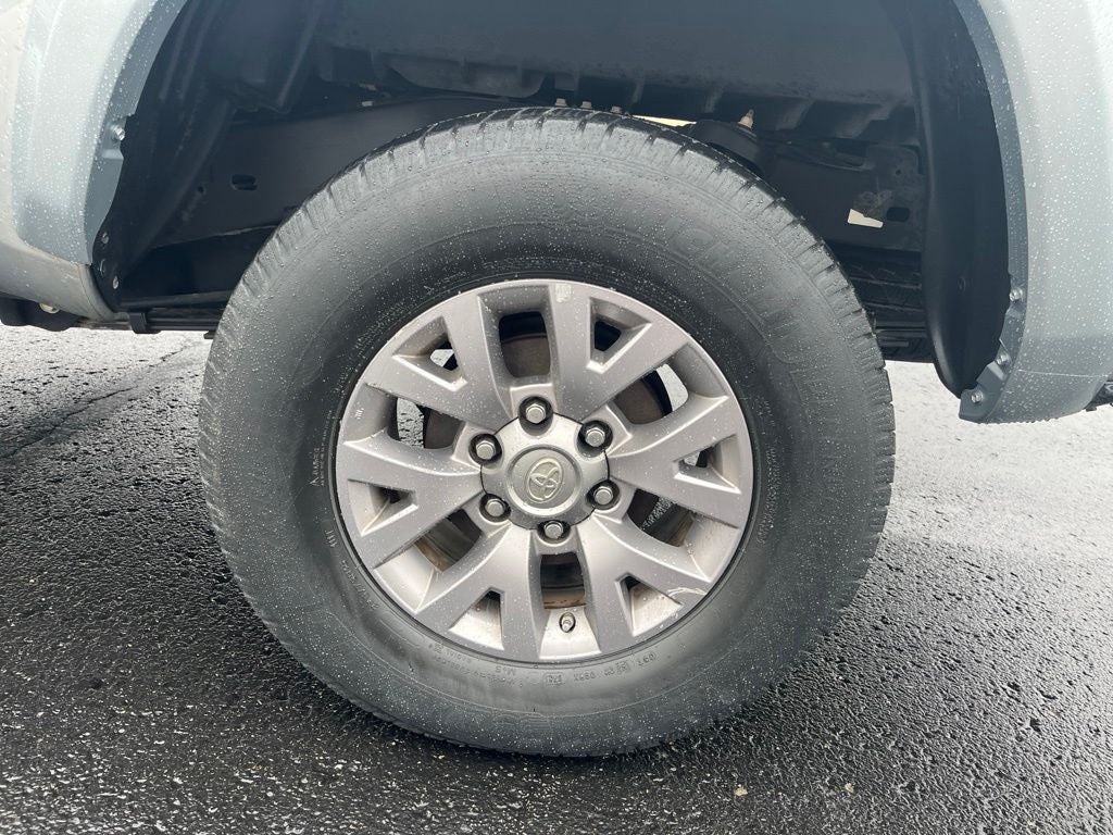 2017 Toyota Tacoma SR5 V6