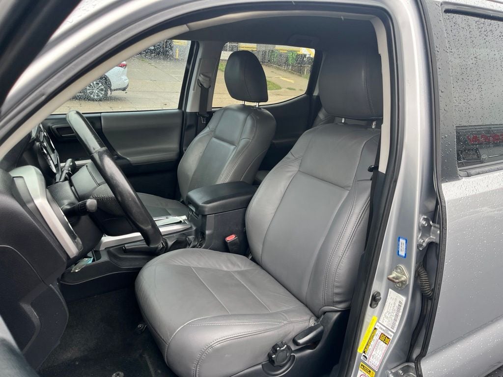 2017 Toyota Tacoma SR5 V6
