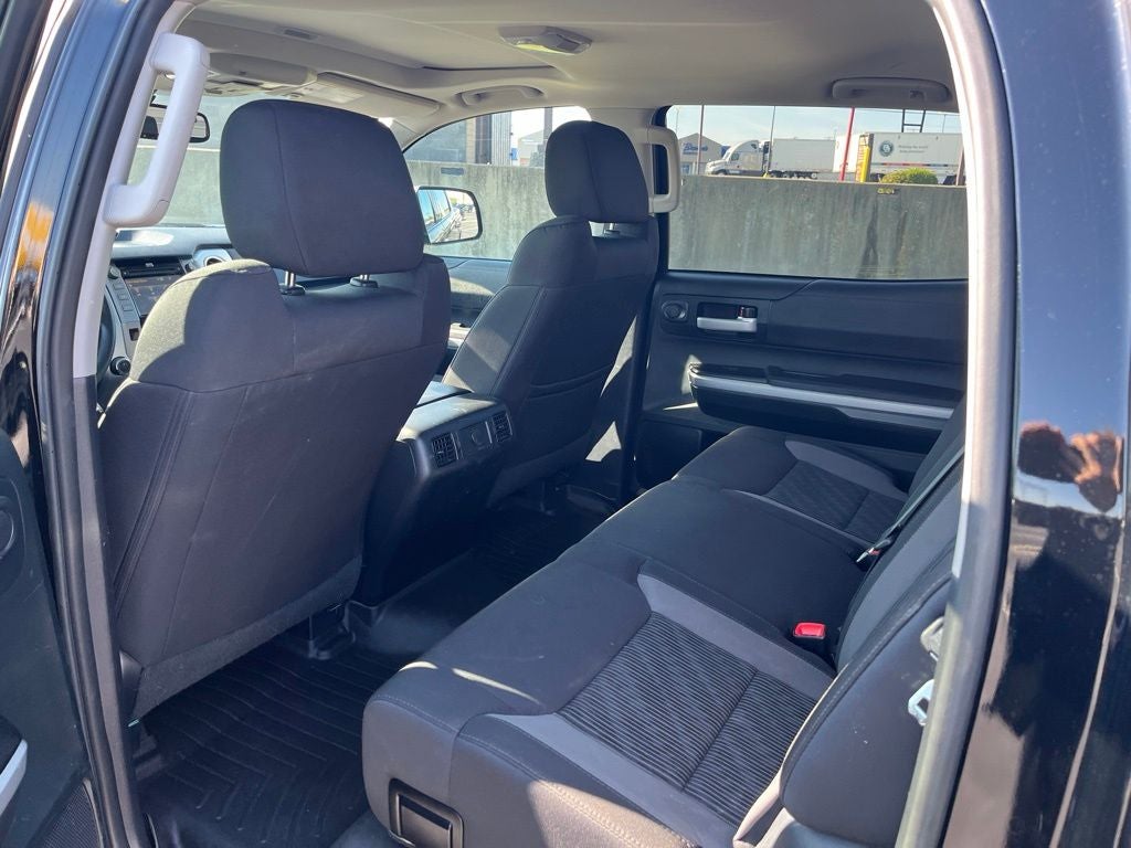 2016 Toyota Tundra SR5