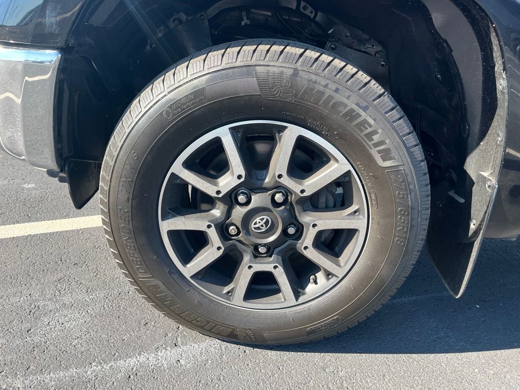 2016 Toyota Tundra SR5