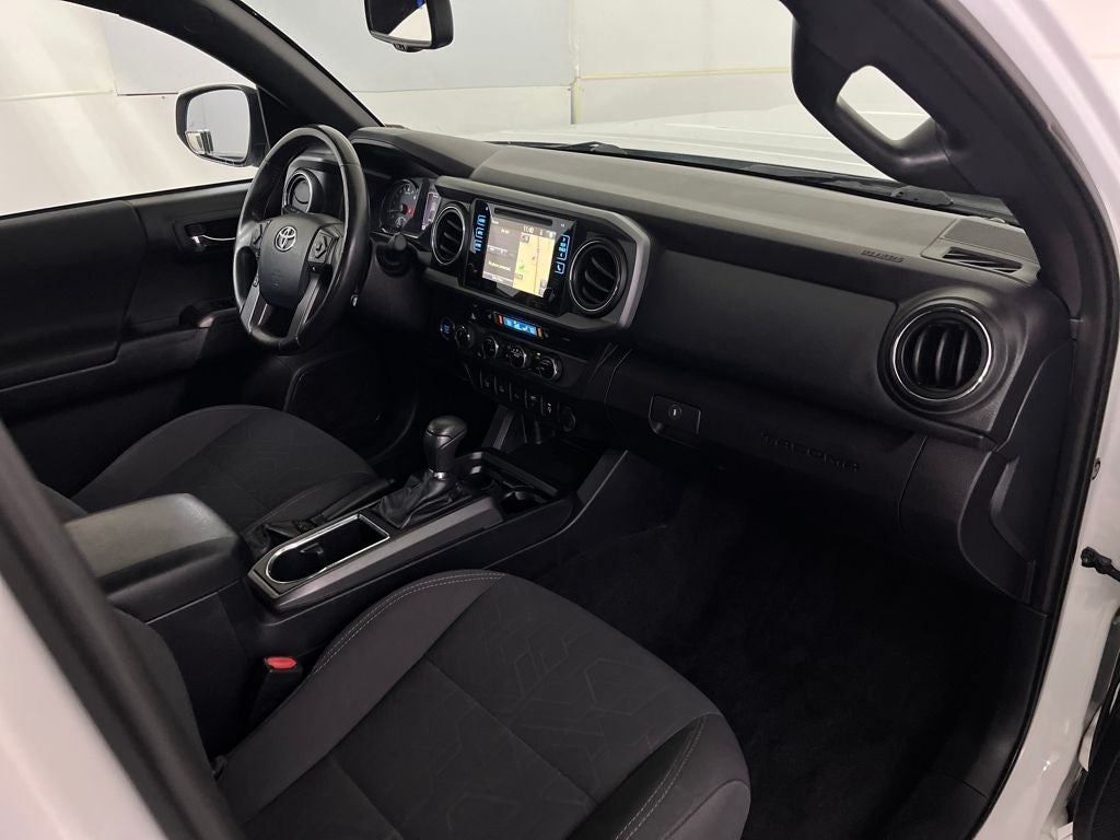 2017 Toyota Tacoma SR5 V6