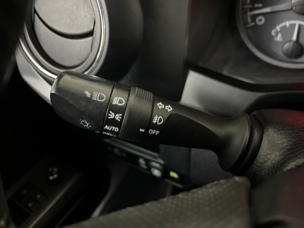 2017 Toyota Tacoma SR5 V6