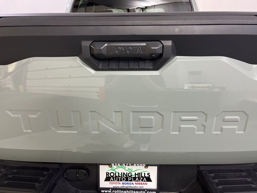 2025 Toyota Tundra SR5