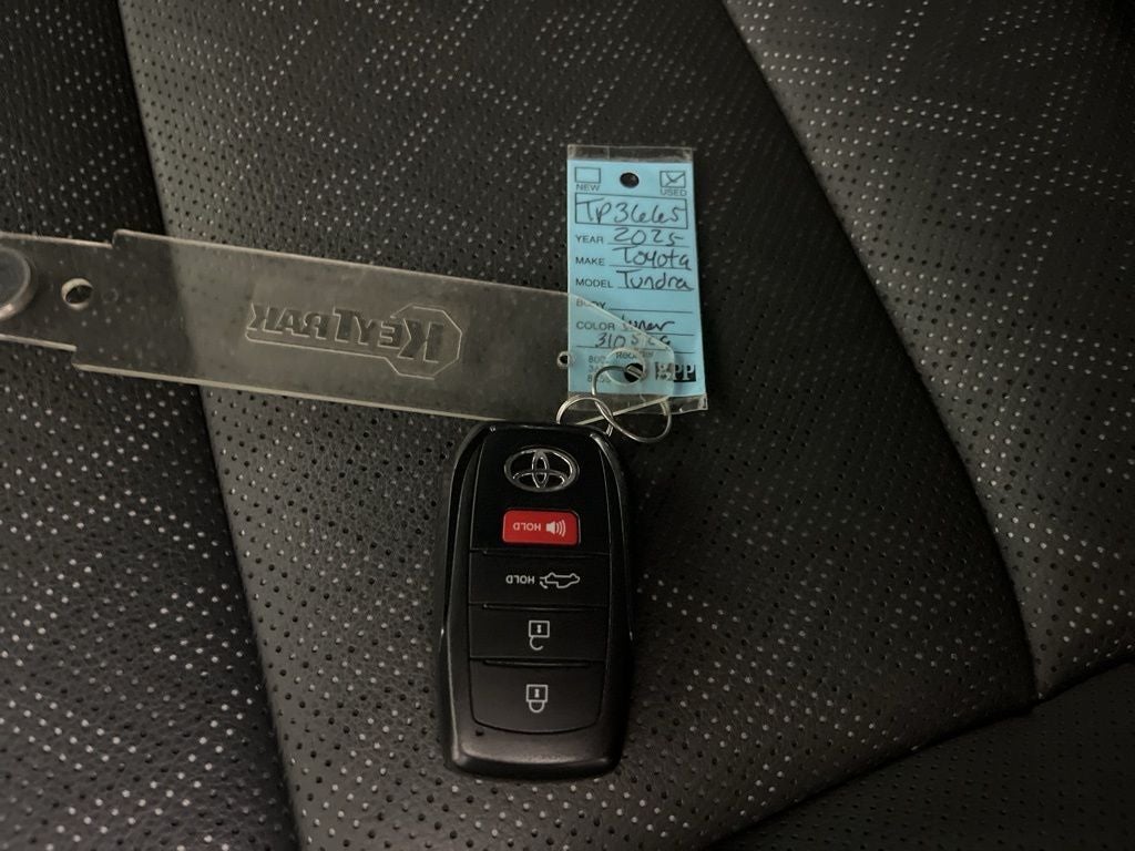 2025 Toyota Tundra SR5