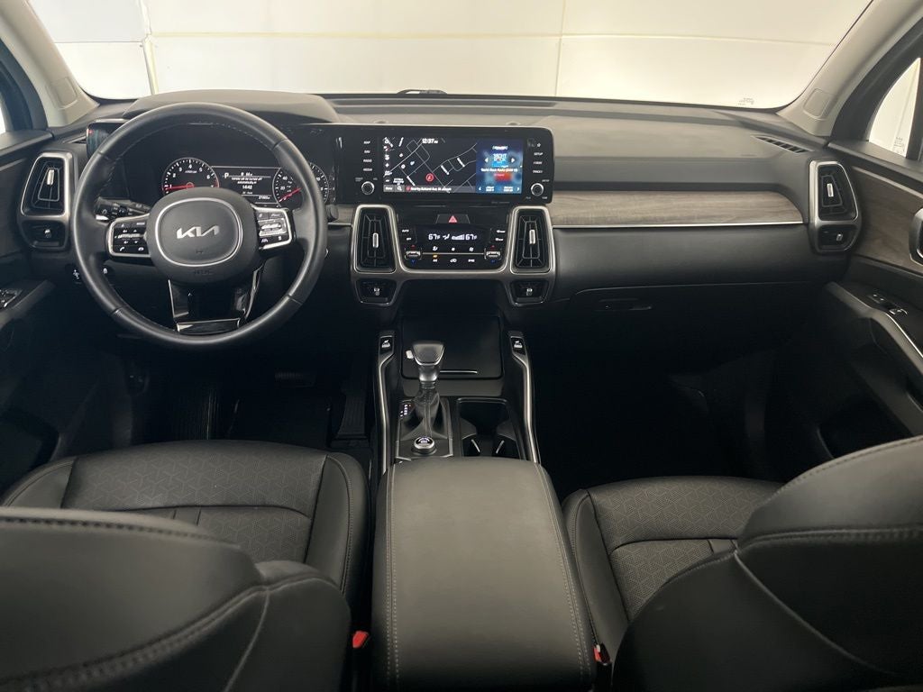 2023 Kia Sorento EX