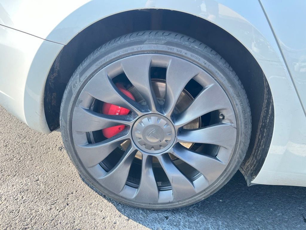 2023 Tesla Model 3 Performance