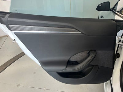 2023 Tesla Model S Plaid