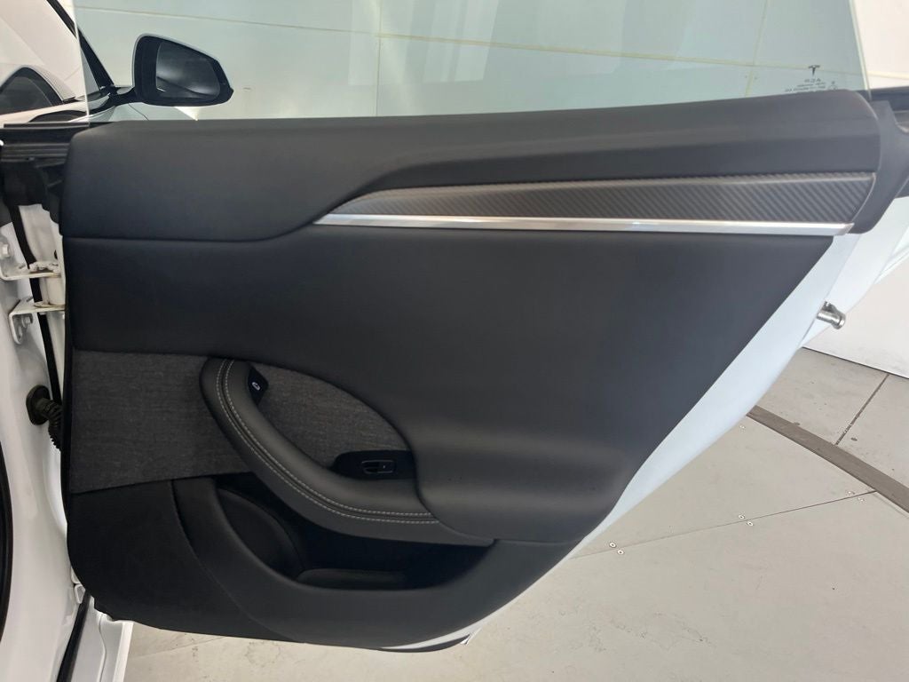2023 Tesla Model S Plaid