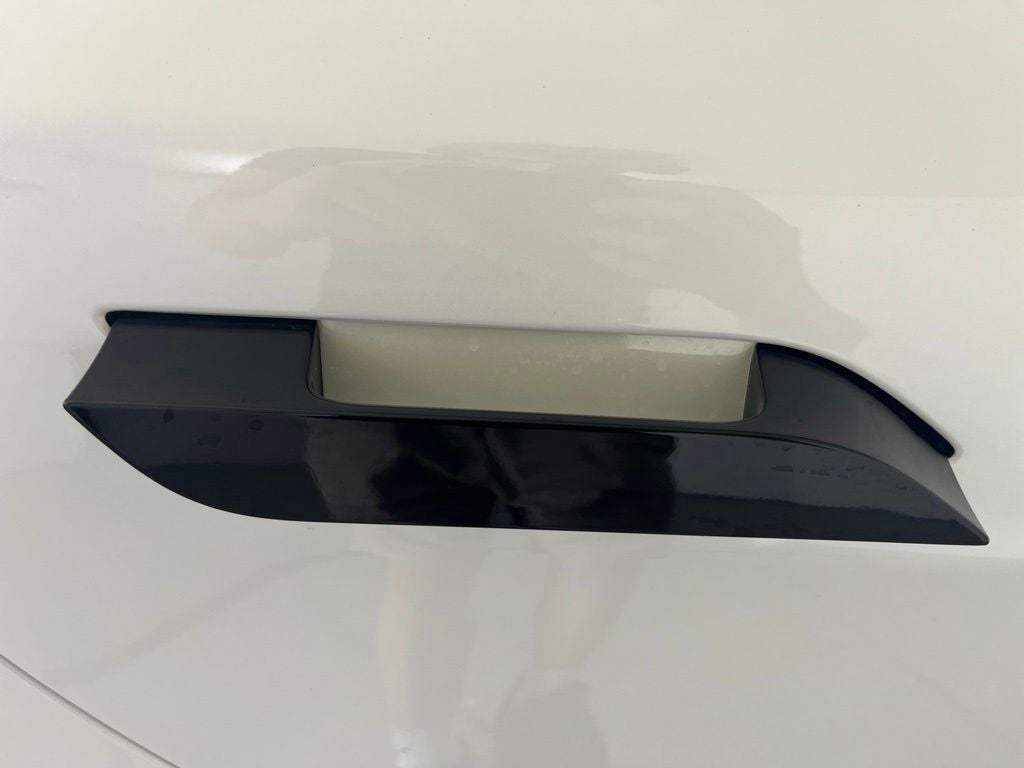 2023 Tesla Model S Plaid