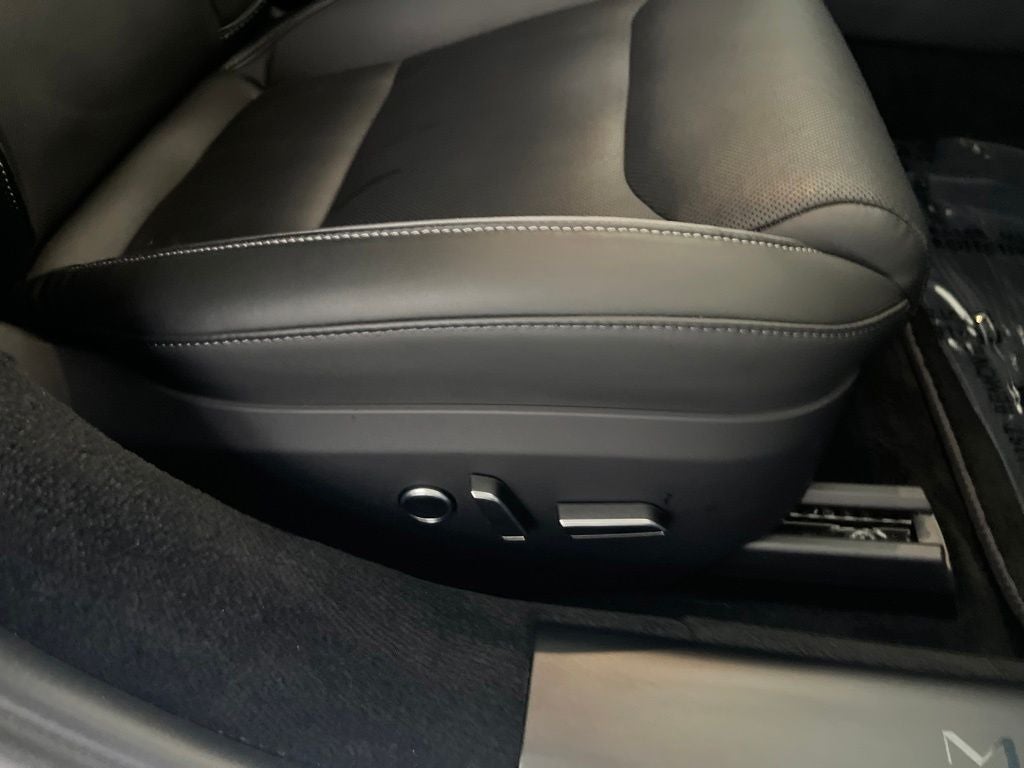 2023 Tesla Model S Plaid