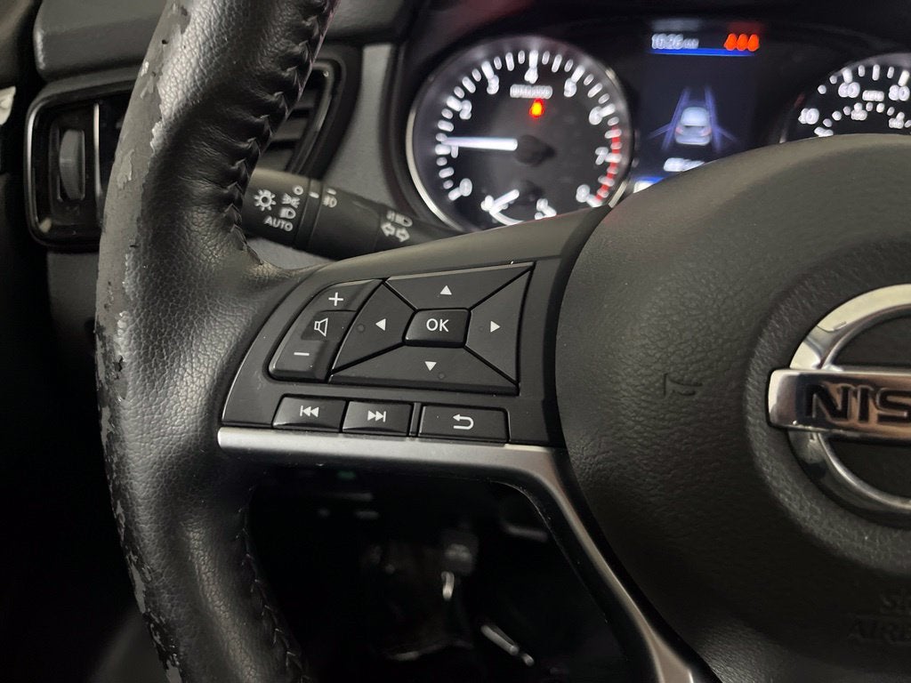 2022 Nissan Rogue Sport SV