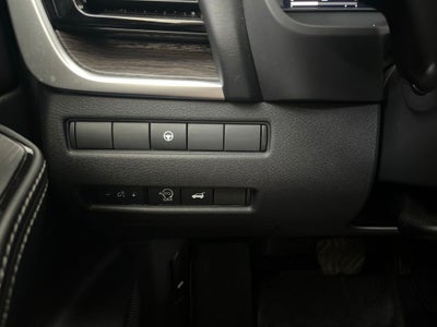2025 Nissan Rogue Platinum