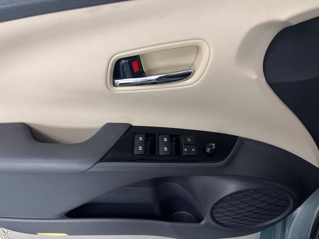2018 Toyota Prius Two