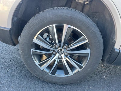 2024 Toyota Venza LE