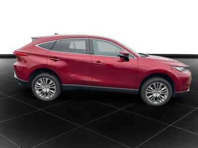 2024 Toyota Venza XLE