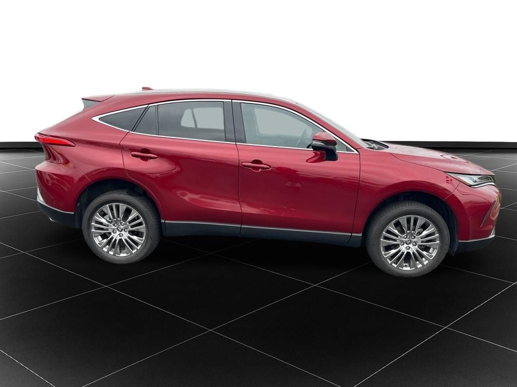 2024 Toyota Venza XLE