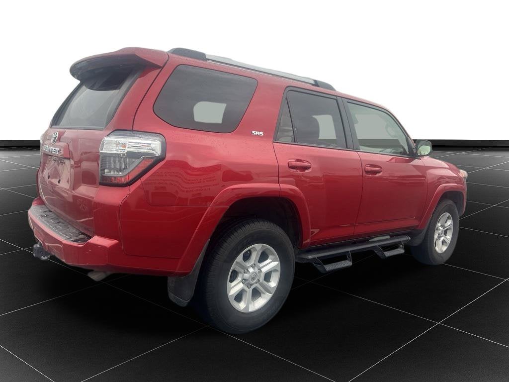 2022 Toyota 4Runner SR5