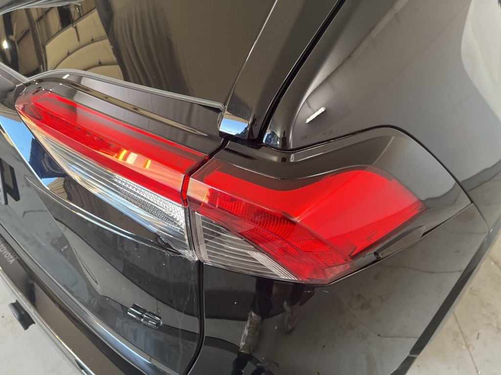 2023 Toyota RAV4 Prime SE