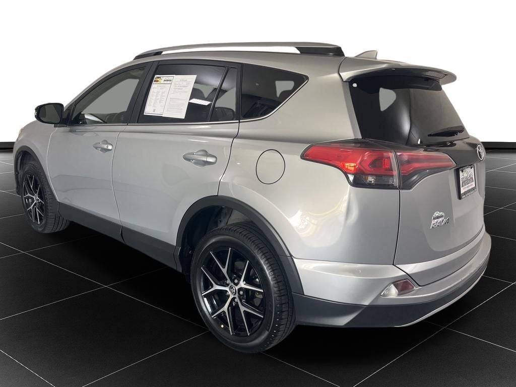 2018 Toyota RAV4 SE