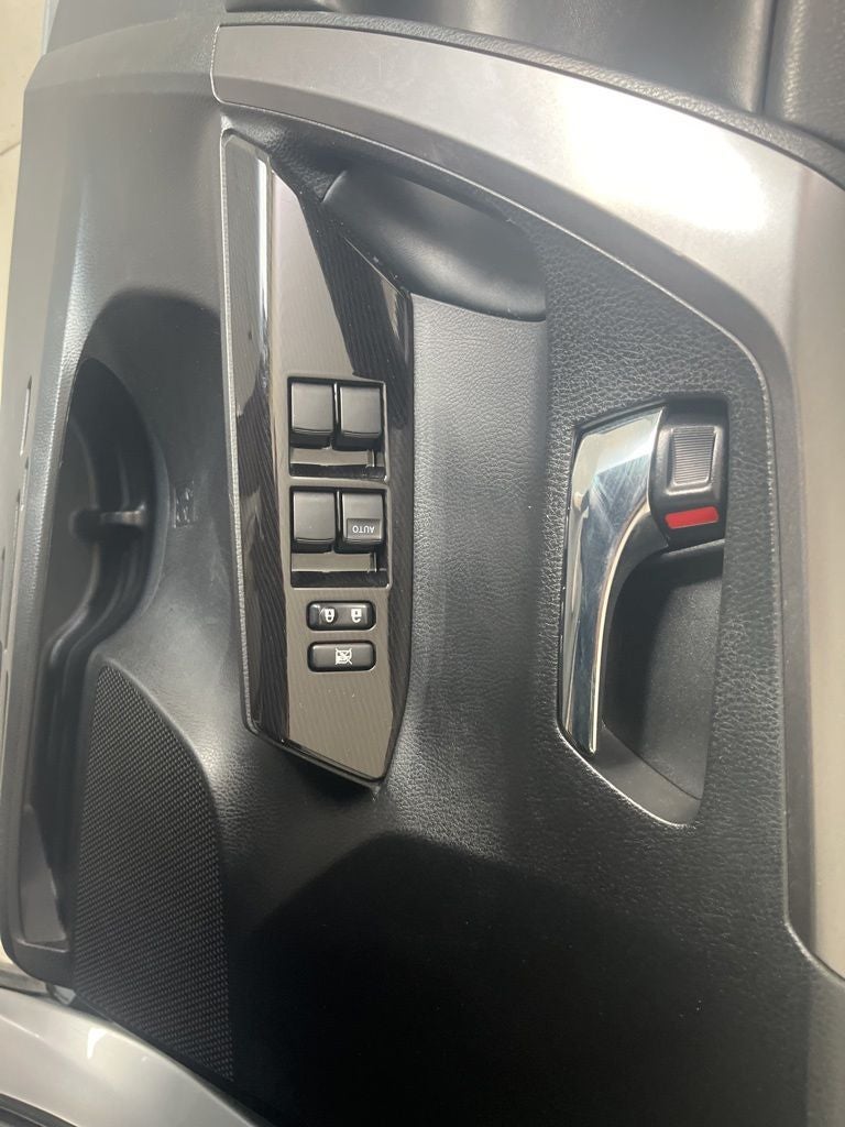 2018 Toyota RAV4 SE