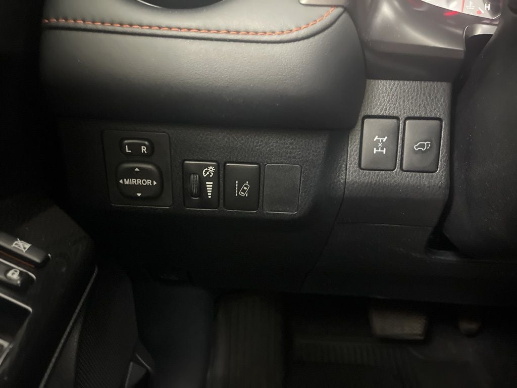 2018 Toyota RAV4 SE