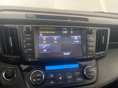 2018 Toyota RAV4 SE