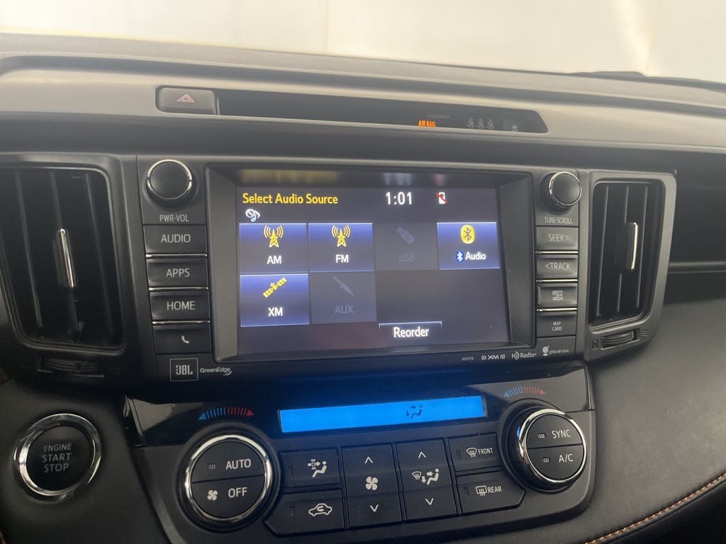 2018 Toyota RAV4 SE