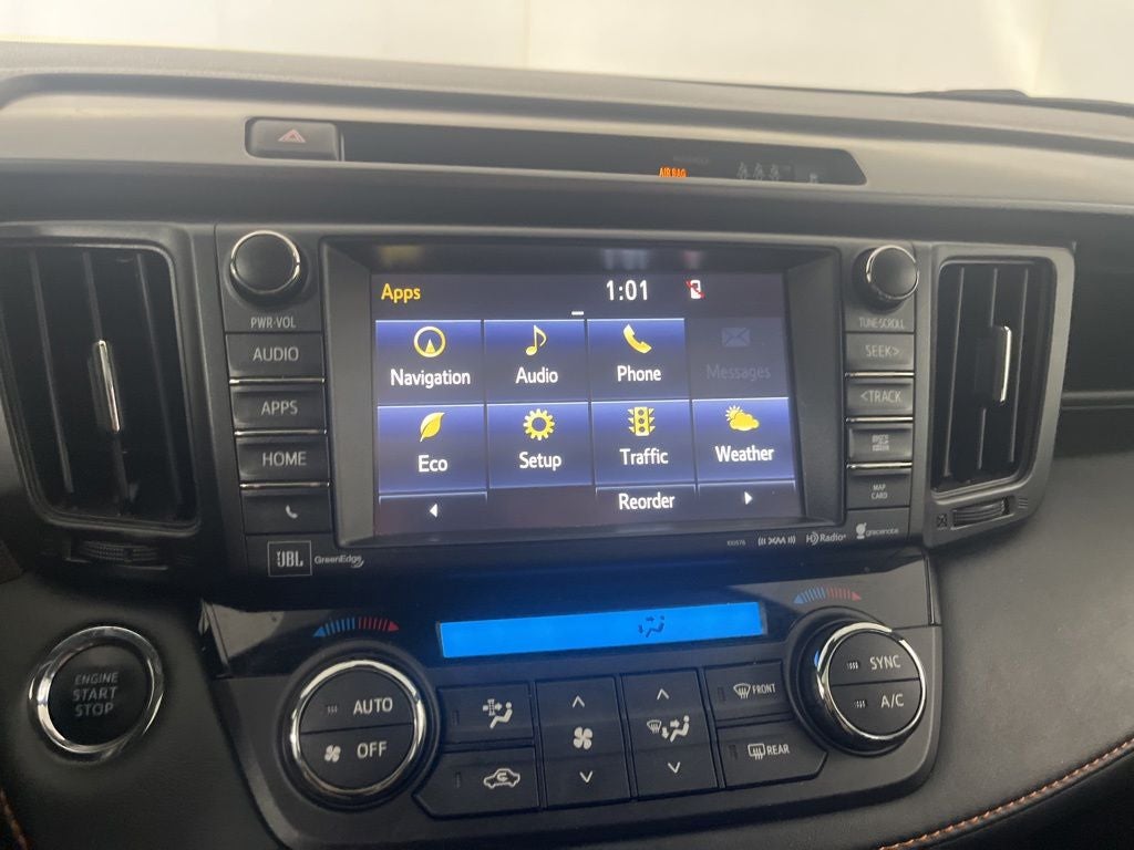 2018 Toyota RAV4 SE