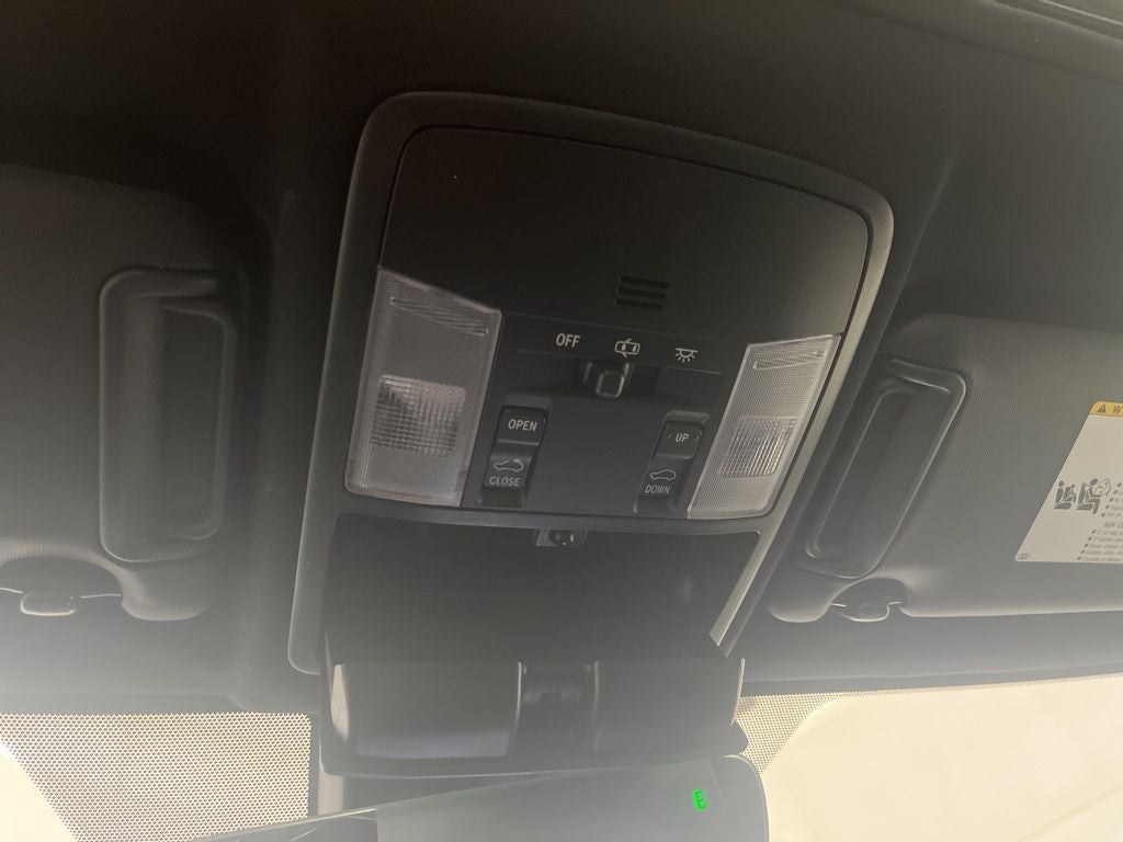 2018 Toyota RAV4 SE