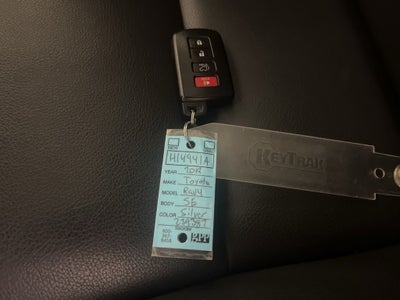 2018 Toyota RAV4 SE