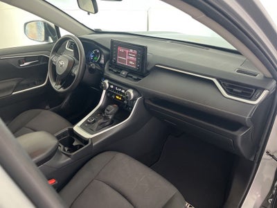 2019 Toyota RAV4 Hybrid XLE
