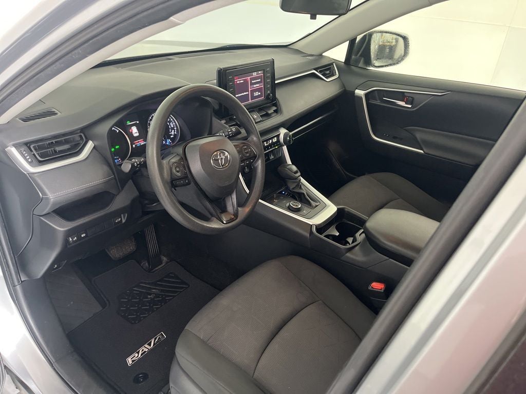 2019 Toyota RAV4 Hybrid XLE