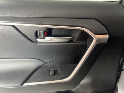 2019 Toyota RAV4 Hybrid XLE