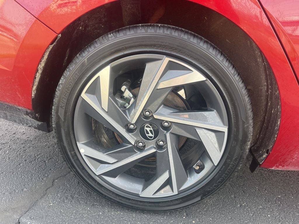 2025 Hyundai Elantra Limited