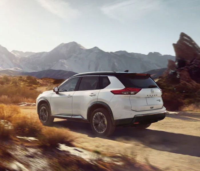 Rolling Hills Nissan in Saint Joseph MO