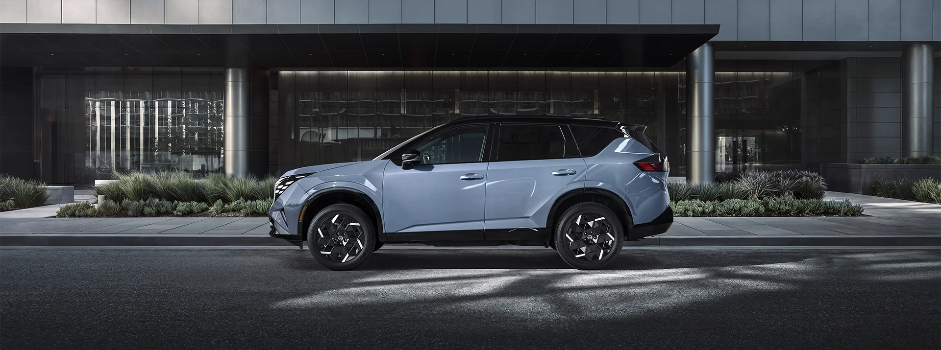 Rolling Hills Nissan in Saint Joseph MO